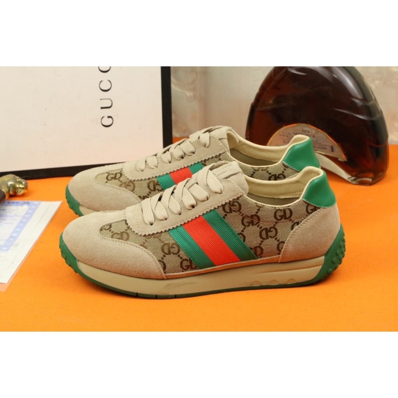 G*u*i casual shoes